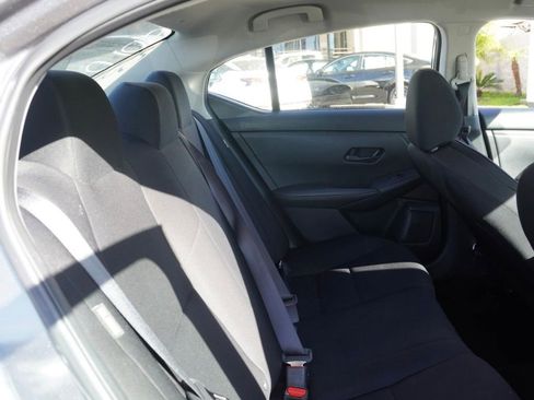 Certified 2024 Nissan Sentra 2.0 S image 18