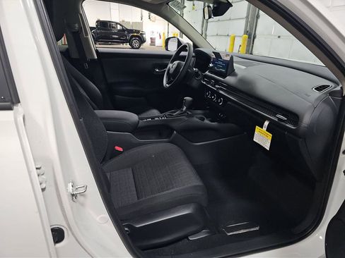 Used 2026 Honda HR-V LX image 16