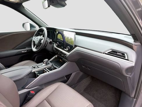 Used 2025 Lexus TX 350 AWD w/ Technology Package image 15