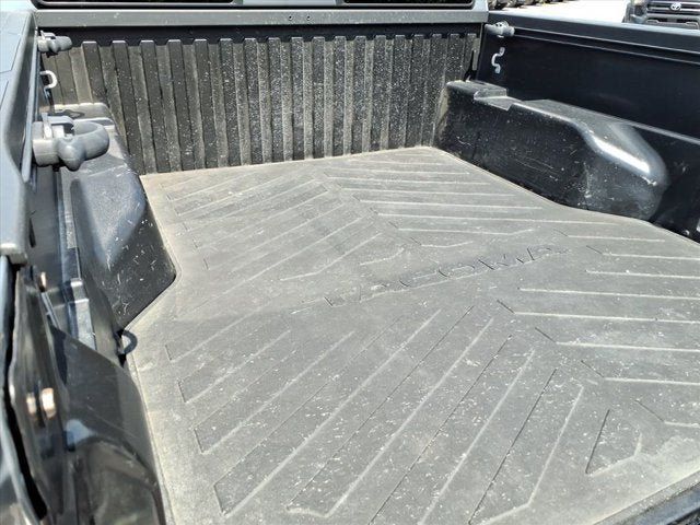 Used 2021 Toyota Tacoma SR AWD/4WD image 16