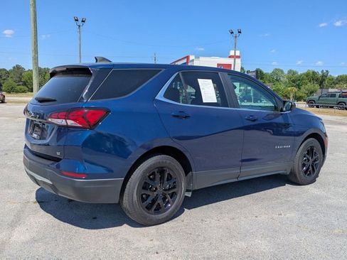Used 2022 Chevrolet Equinox LT FWD image 3