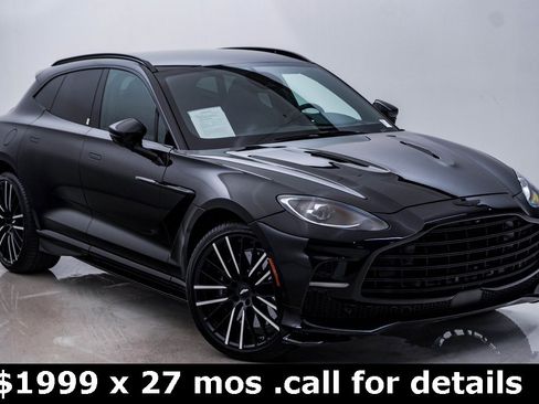 Used 2025 Aston Martin DBX 707 image 3