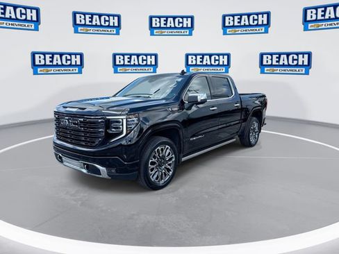 Used 2025 GMC Sierra 1500 Denali Ultimate AWD/4WD image 4