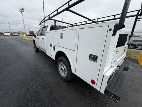 Used 2021 Chevrolet Silverado 2500 W/T w/ WT Convenience Package image 6