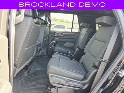 New 2026 GMC Yukon Denali AWD/4WD image 13
