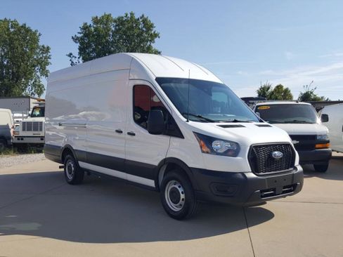 Used 2021 Ford Transit 250 148 High Roof Extended image 5