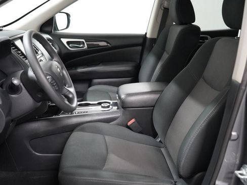 Used 2020 Nissan Pathfinder S AWD/4WD image 11