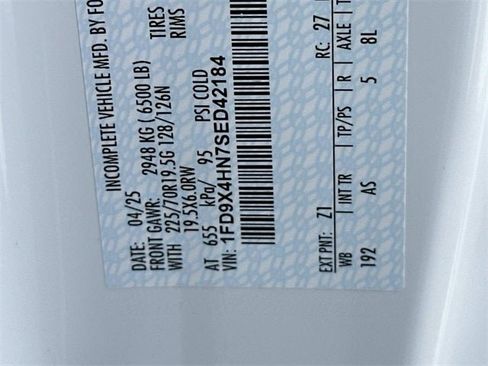 New 2025 Ford F450 XL w/ XL Chrome Package image 19