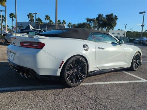 Used 2018 Chevrolet Camaro ZL1 image 4