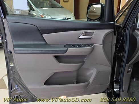 Used 2012 Honda Odyssey EX-L image 10