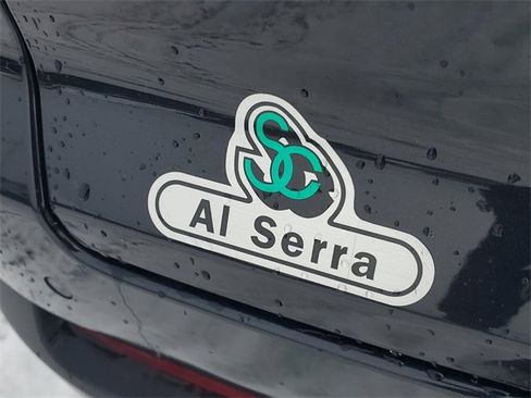 Certified 2023 Cadillac XT4 Premium Luxury w/ Cold Weather Package image 7