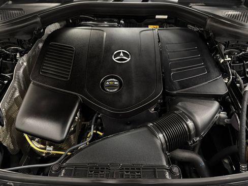 Certified 2026 Mercedes-Benz GLC 300 image 39