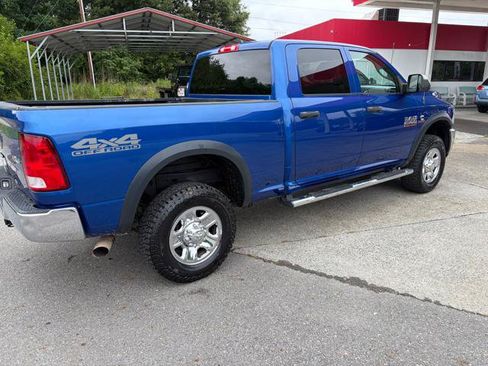Used 2018 RAM 2500 Tradesman w/ Chrome Appearance Group AWD/4WD image 6