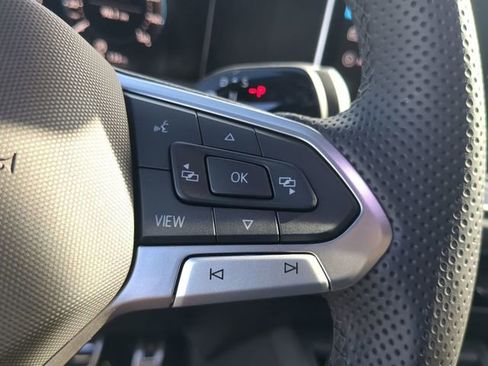 New 2026 Volkswagen Tiguan SE R-Line image 29