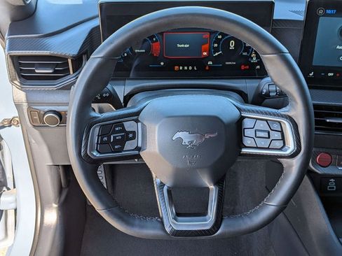 Used 2024 Ford Mustang Coupe image 18