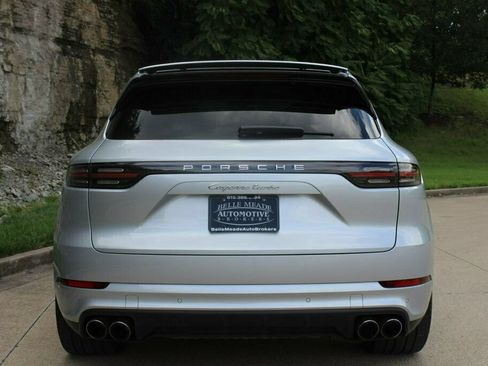 Used 2019 Porsche Cayenne Turbo AWD/4WD image 4