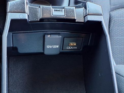 Used 2021 Toyota Corolla SE image 22