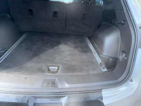 Used 2020 Chevrolet Blazer RS w/ LPO, Floor Liner Package FWD image 23