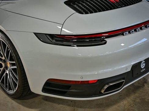 Used 2023 Porsche 911 Carrera image 12