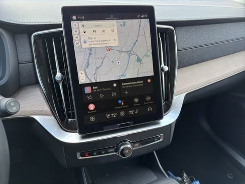 New 2026 Volvo XC90 B6 Plus w/ Protection Package Premier image 17