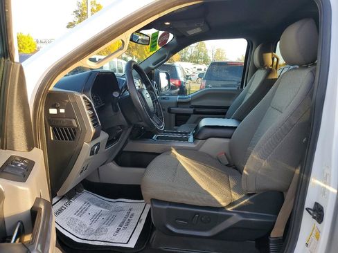 Used 2020 Ford F150 XLT w/ Equipment Group 302A Luxury AWD/4WD image 12