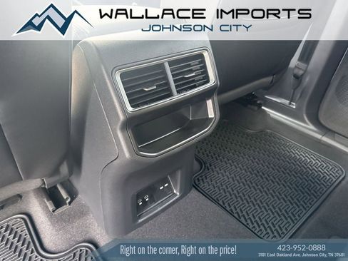 New 2026 Volkswagen Atlas Cross Sport SE AWD/4WD image 29