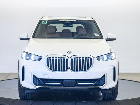 Certified 2024 BMW X5 xDrive40i w/ Premium Package AWD/4WD image 7