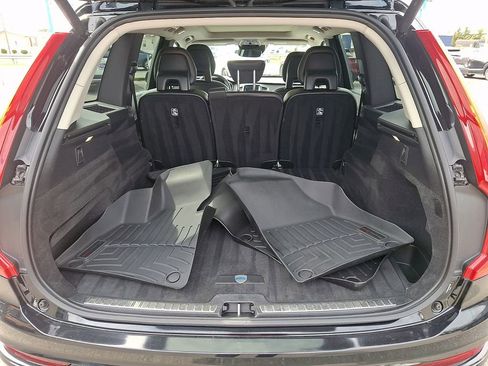 Used 2016 Volvo XC90 T5 Momentum image 30