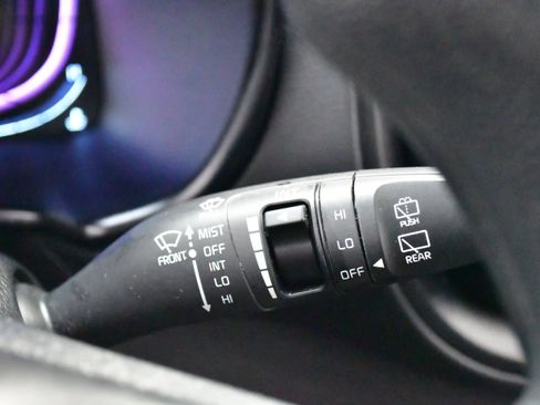 Used 2025 Kia Soul LX w/ LX Technology Package image 31