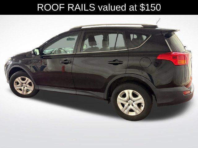 Used 2013 Toyota RAV4 LE AWD/4WD image 4