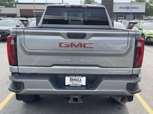 Used 2024 GMC Sierra 2500 Denali AWD/4WD image 6