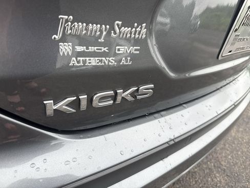 Used 2024 Nissan Kicks S FWD image 39