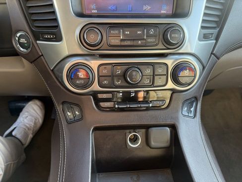 Used 2015 Chevrolet Tahoe LT image 19