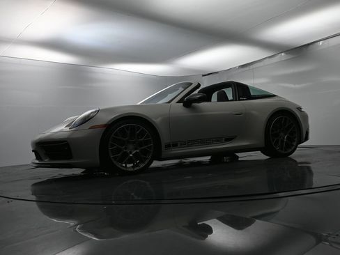 Used 2024 Porsche 911 Targa 4S image 55