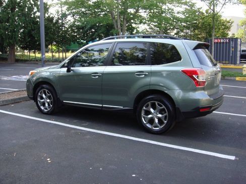 Used 2015 Subaru Forester 2.5i Touring w/ Eyesight & Navigation System AWD/4WD image 9