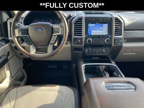 Used 2019 Ford F250 Limited AWD/4WD image 11
