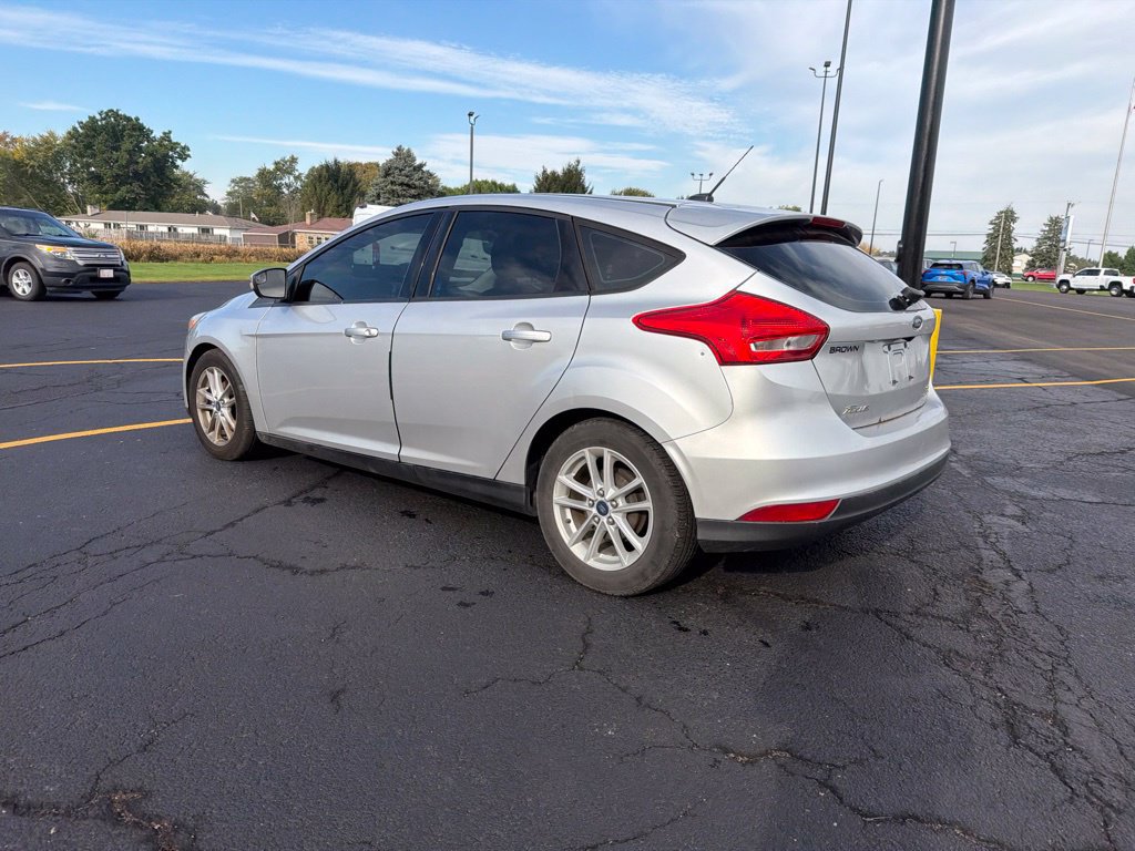 Used 2015 Ford Focus SE FWD image 10