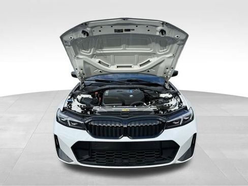 Used 2023 BMW 330e xDrive w/ M Sport Package image 9