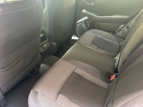 Used 2020 Subaru Outback Premium AWD/4WD image 11