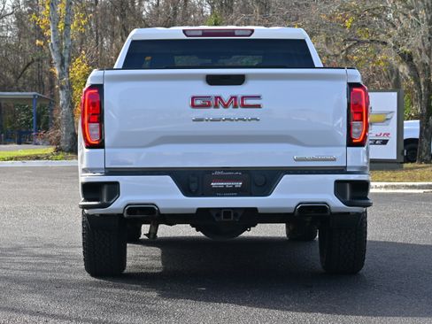 Used 2020 GMC Sierra 1500 Elevation w/ Elevation Value Package image 27