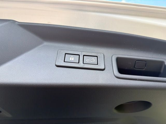 New 2026 Subaru Forester Premium AWD/4WD image 10