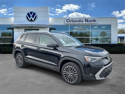 New 2025 Volkswagen Taos SE
