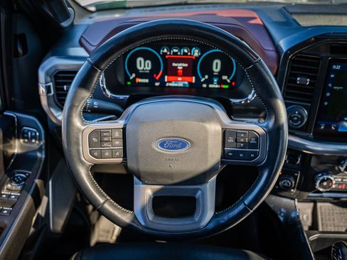 Certified 2022 Ford F150 Lariat w/ Equipment Group 502A High image 27