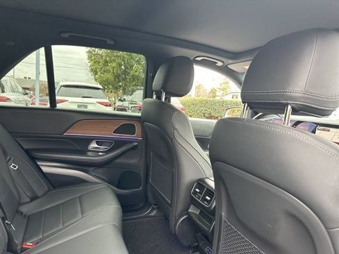 Certified 2025 Mercedes-Benz GLE 450 4MATIC image 28