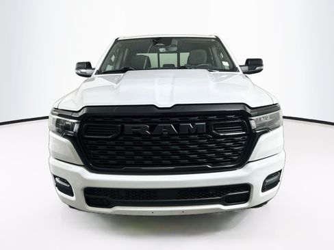 Used 2025 RAM 1500 Big Horn AWD/4WD image 2