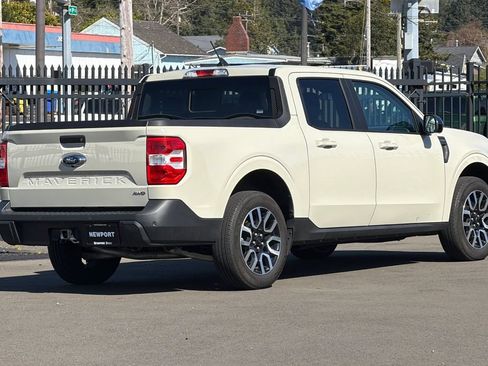 Certified 2024 Ford Maverick Lariat AWD/4WD image 3