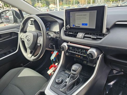 Certified 2025 Toyota RAV4 LE image 11