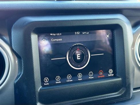 Used 2020 Jeep Gladiator Overland w/ Safety Group image 29