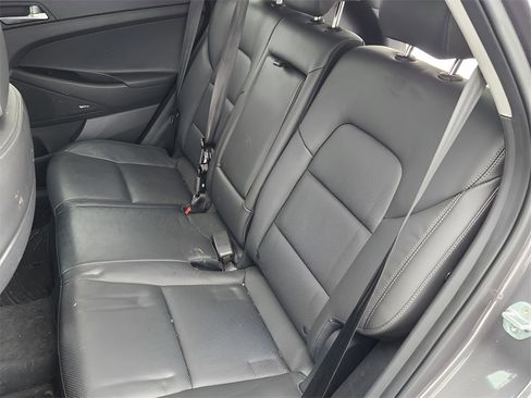 Certified 2021 Hyundai Tucson Limited image 13