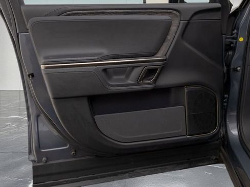 Used 2022 Rivian R1T Adventure image 35